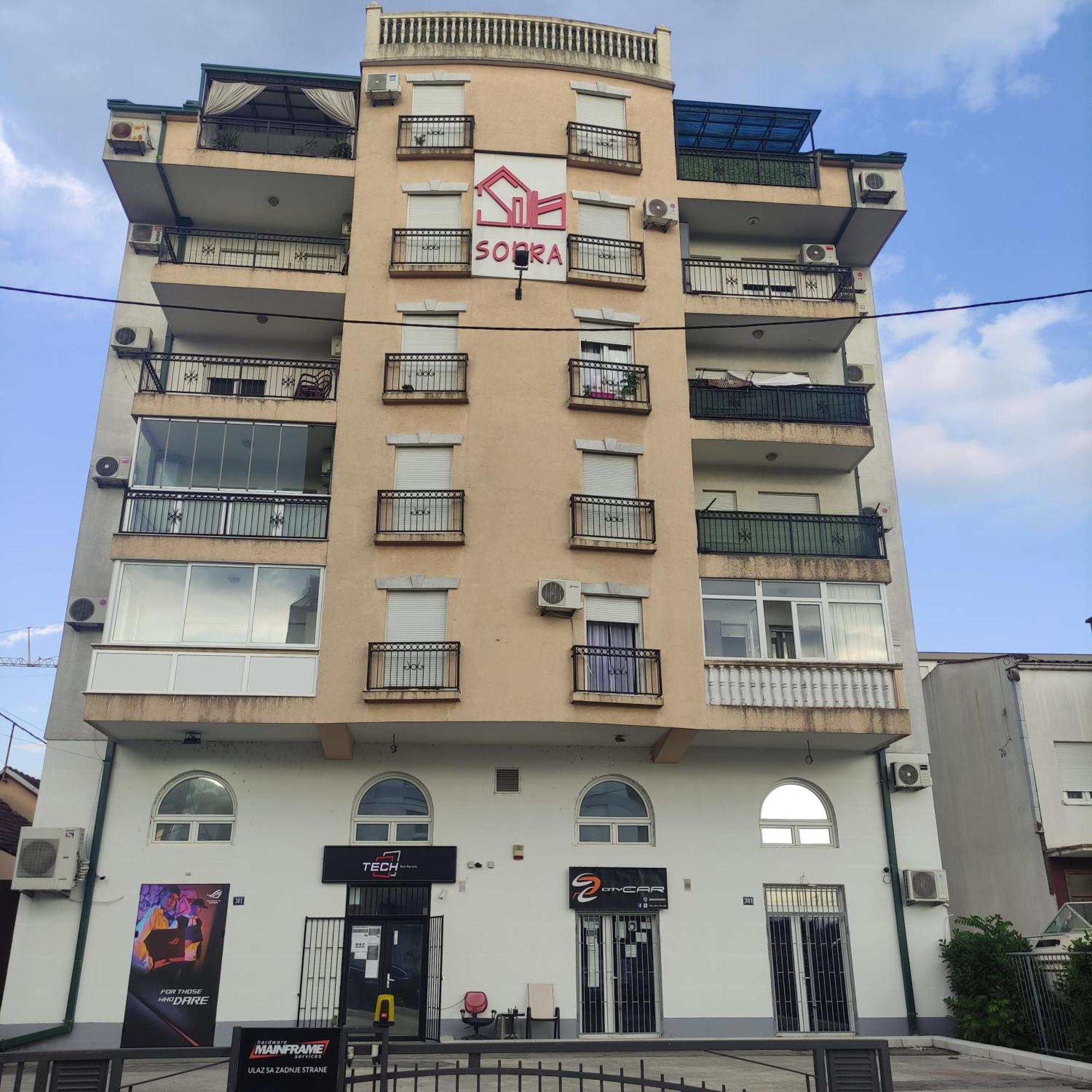 Apartment Pg *